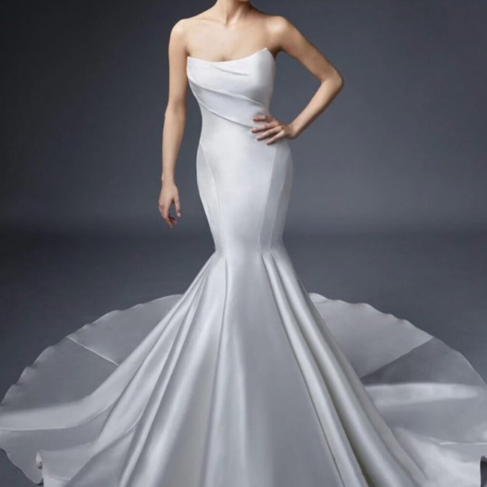 Seraphine Elysee Wedding Gown (2025) - Picture 4 of 8